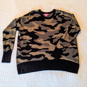 Isaac Mizrahi Camouflage Sweater SIZE XXL